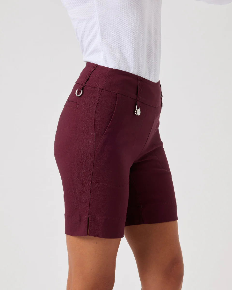 Daily Sports Magic Slim 17" Short [SS26]