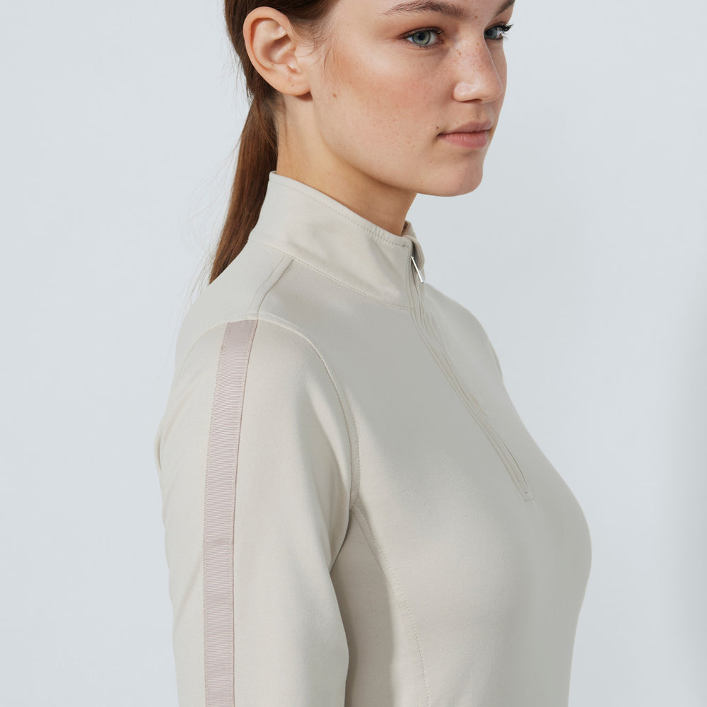 Daily Sports Anna Mid-Layer Pullover [F25]