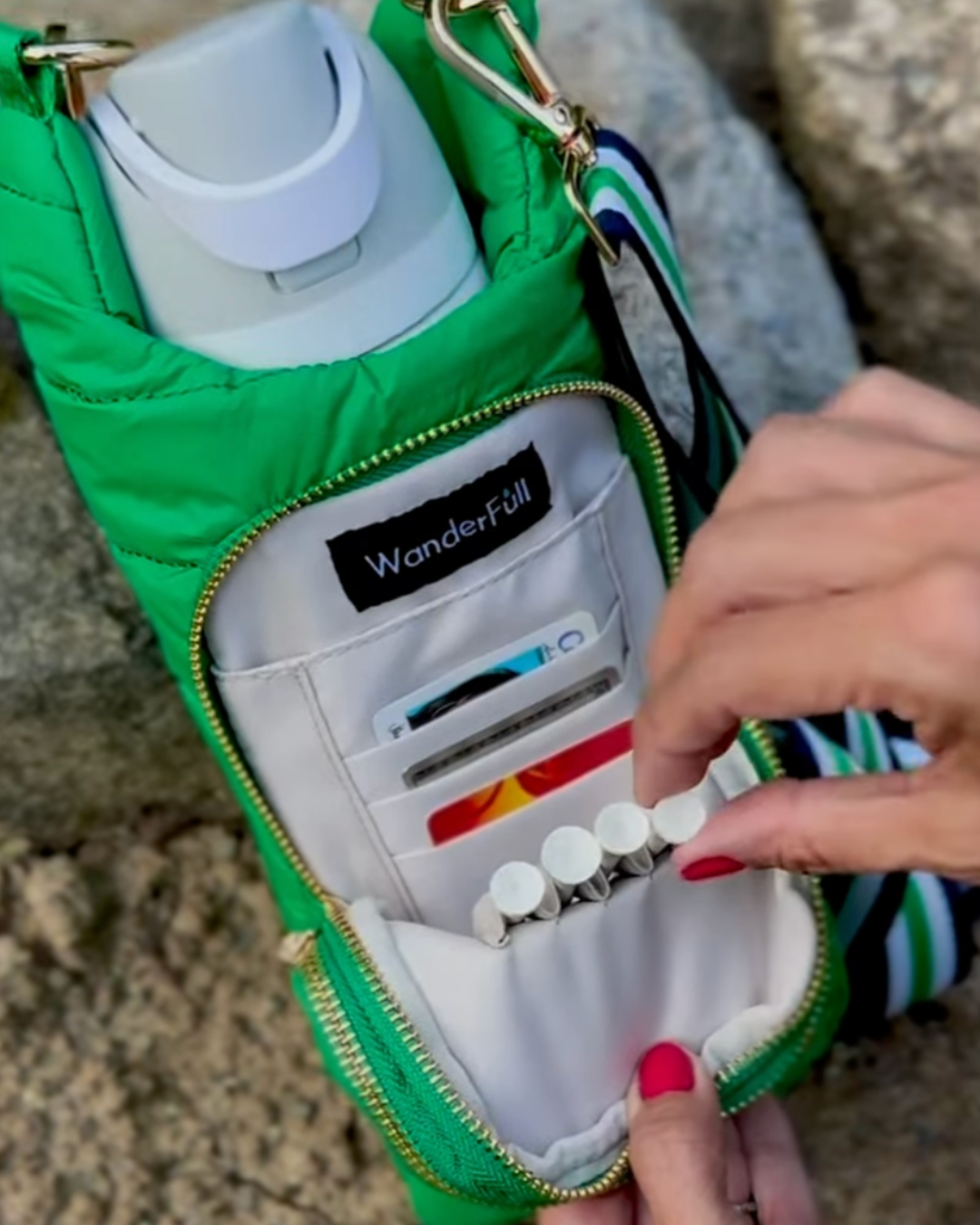 Wanderful Golf Kelly Green HydroBag®