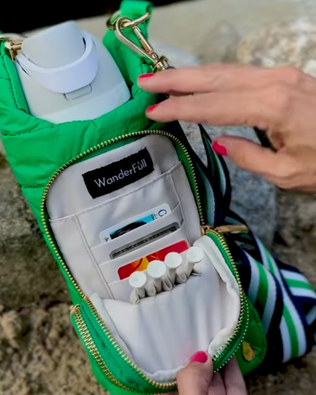 Wanderful Golf Kelly Green HydroBag®
