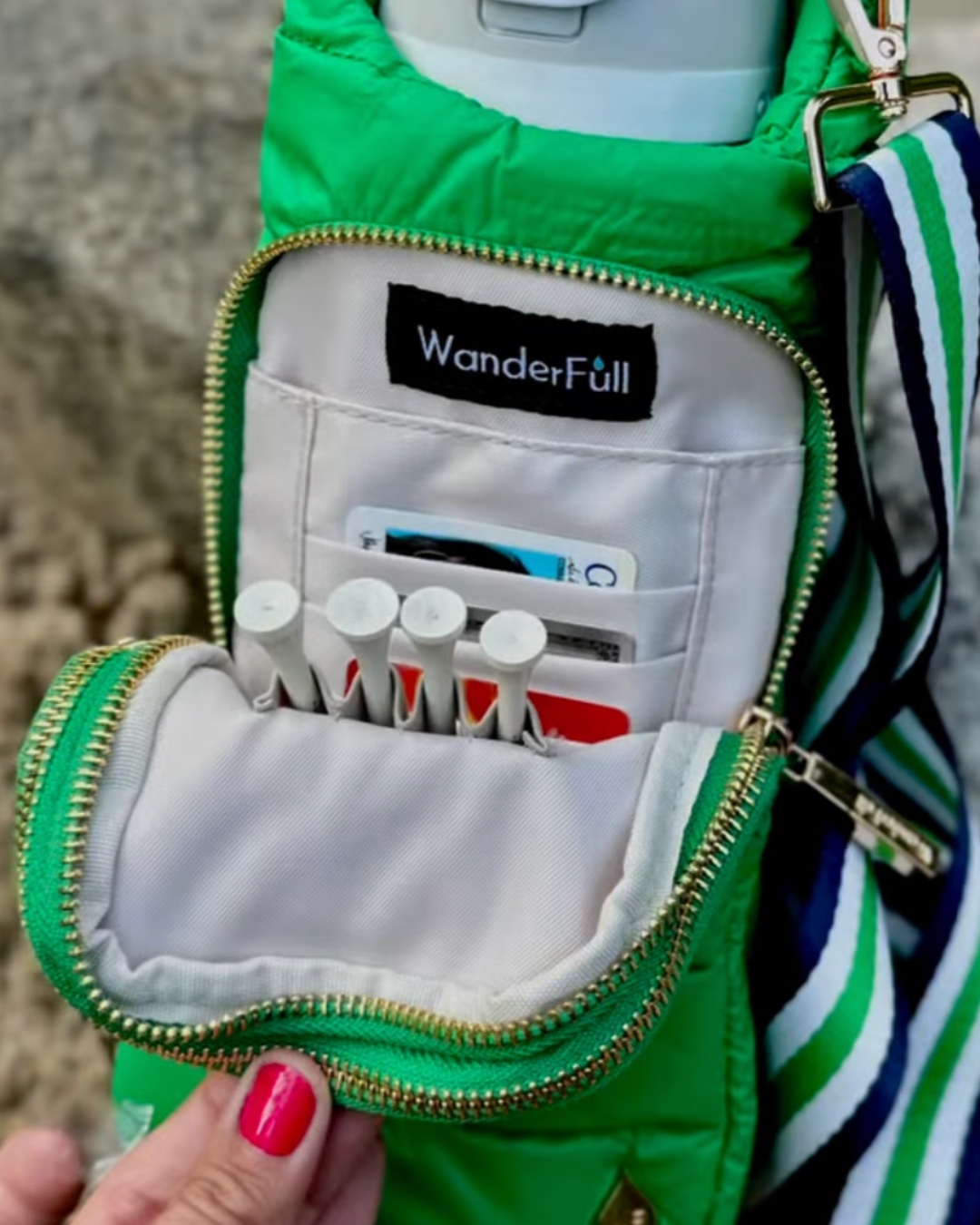 Wanderful Golf Kelly Green HydroBag®