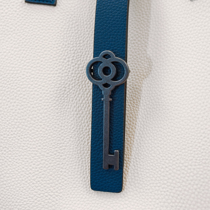 BelynKey Birdie Parchment/Vintage Indigo Tote