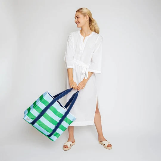 Ame &amp; Lulu Classic Sun &amp; Sea Stripe Nylon Tote