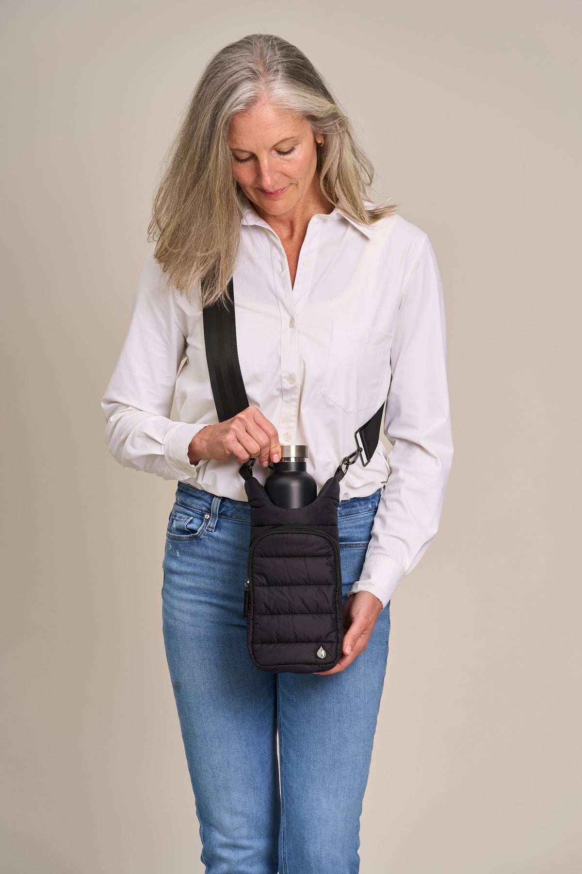 WanderFull Classic Matte Black HydroBag® with Black Strap
