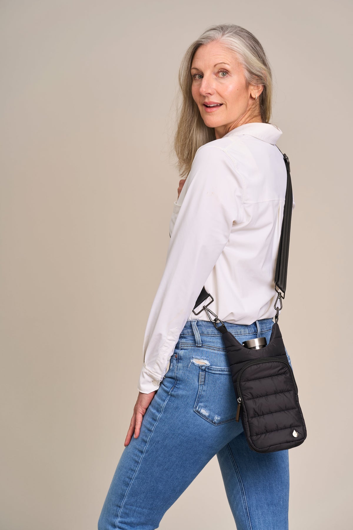 WanderFull Classic Matte Black HydroBag® with Black Strap