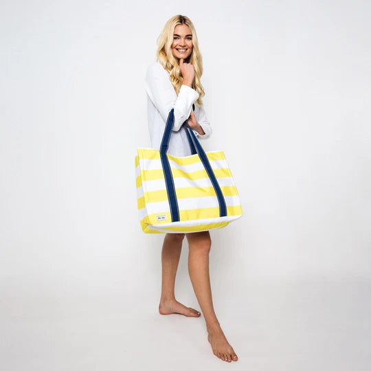 Ame &amp; Lulu Classic Sun &amp; Sea Stripe Nylon Tote
