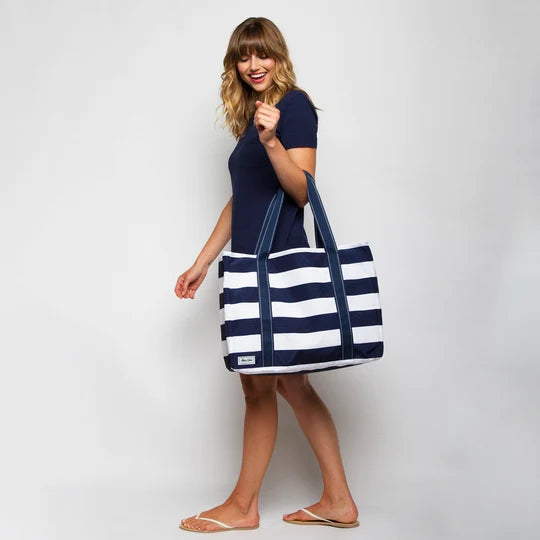Ame &amp; Lulu Classic Sun &amp; Sea Stripe Nylon Tote