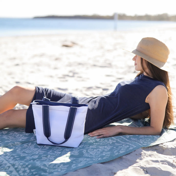 Ame &amp; Lulu Classic Surfside Mini Tote